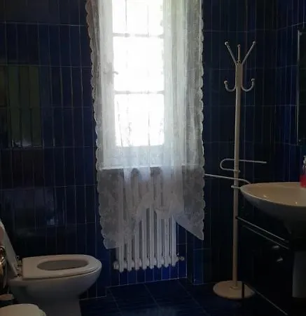 Borgo Kundalini Pensión Crocina